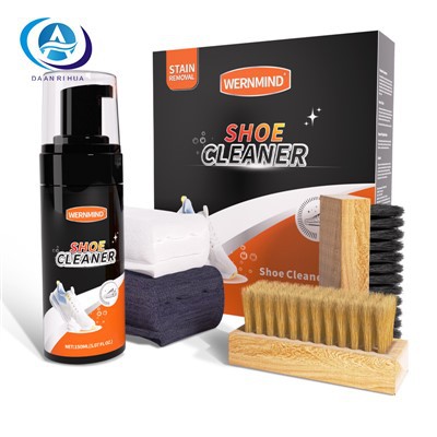 ชุดแปรงทำความสะอาดรองเท้า